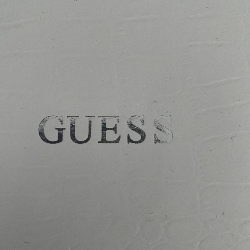Guess Watch
